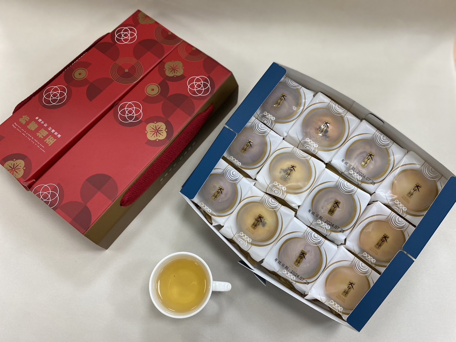 朦月禮盒(12入)